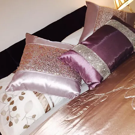 Lodge Lux Aparts Leeds Bradford Airport Bradford (West Yorkshire)